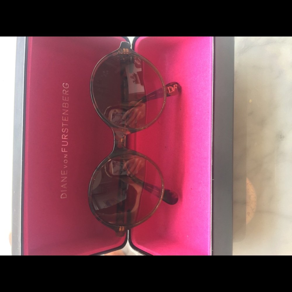 Diane Von Furstenberg Sunglasses